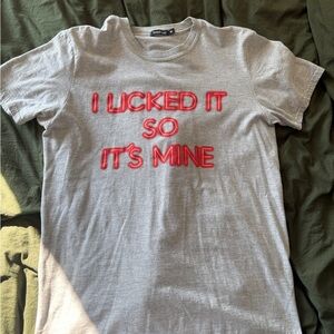 Boohoo Gray Tee with Red Text